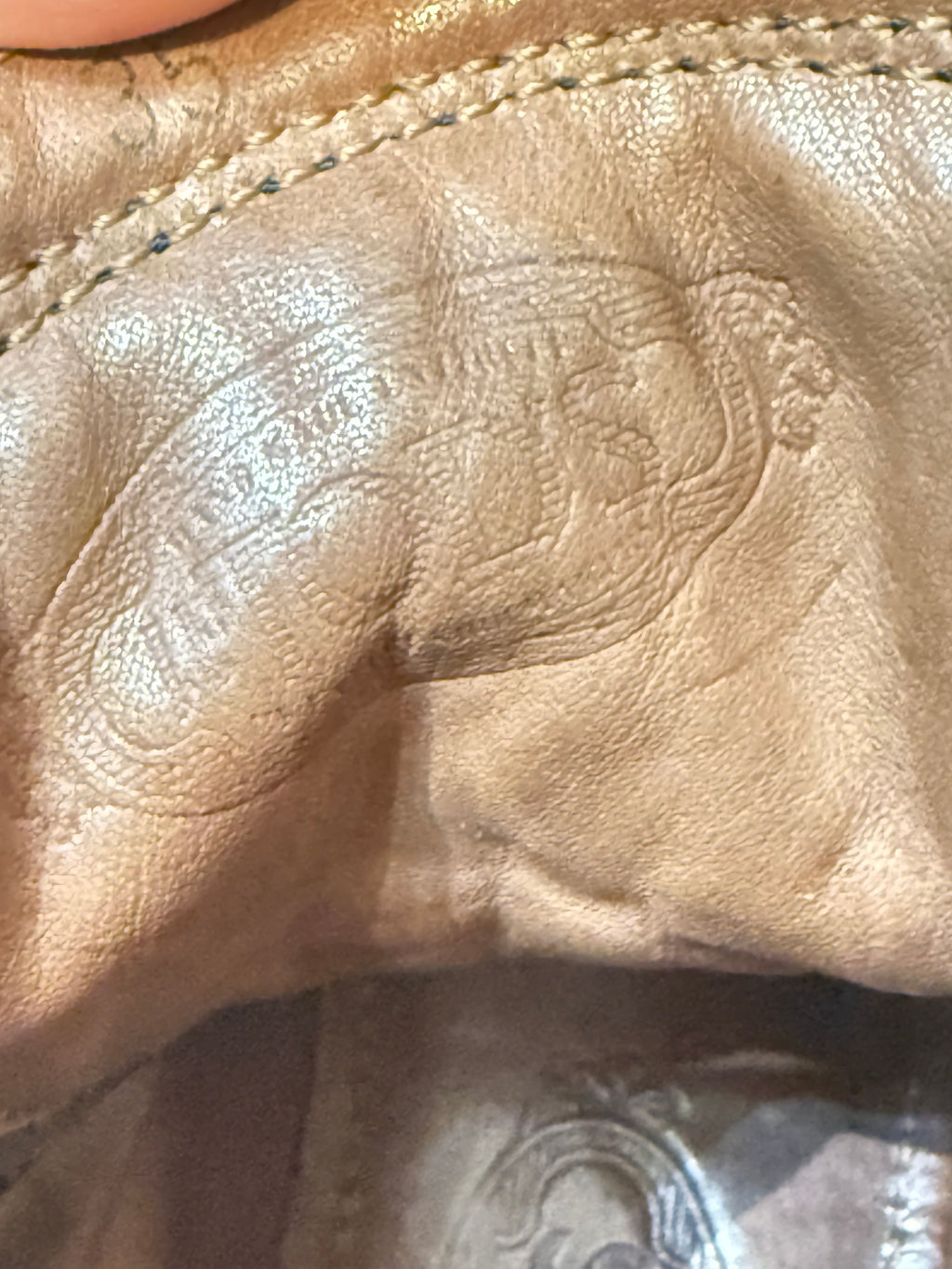 ✨ TOD’S - Bottines en daim - Très bon état - T35 ✨