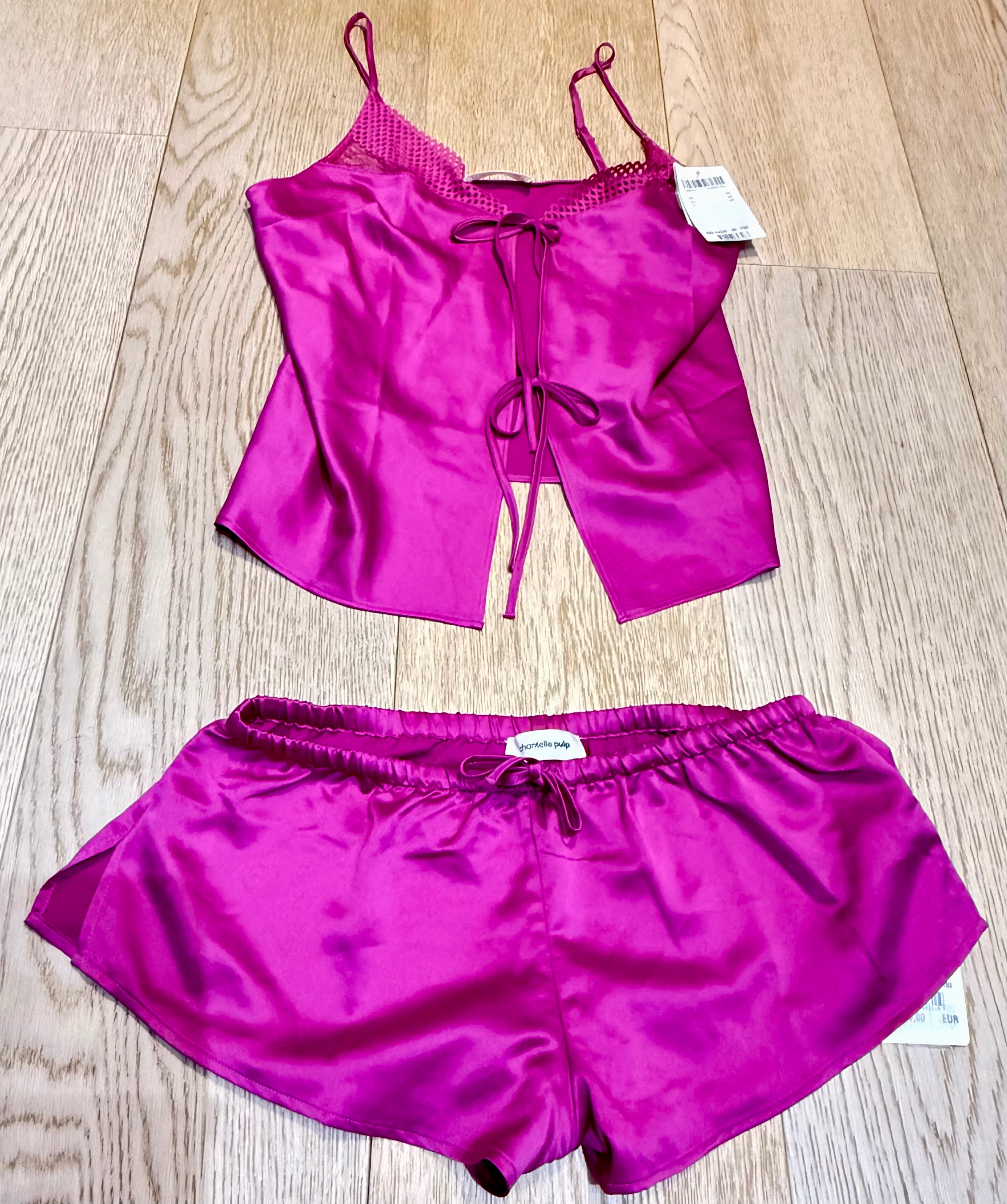 ✨ Neuf 85€ ensemble Chantelle satin fuschia ✨