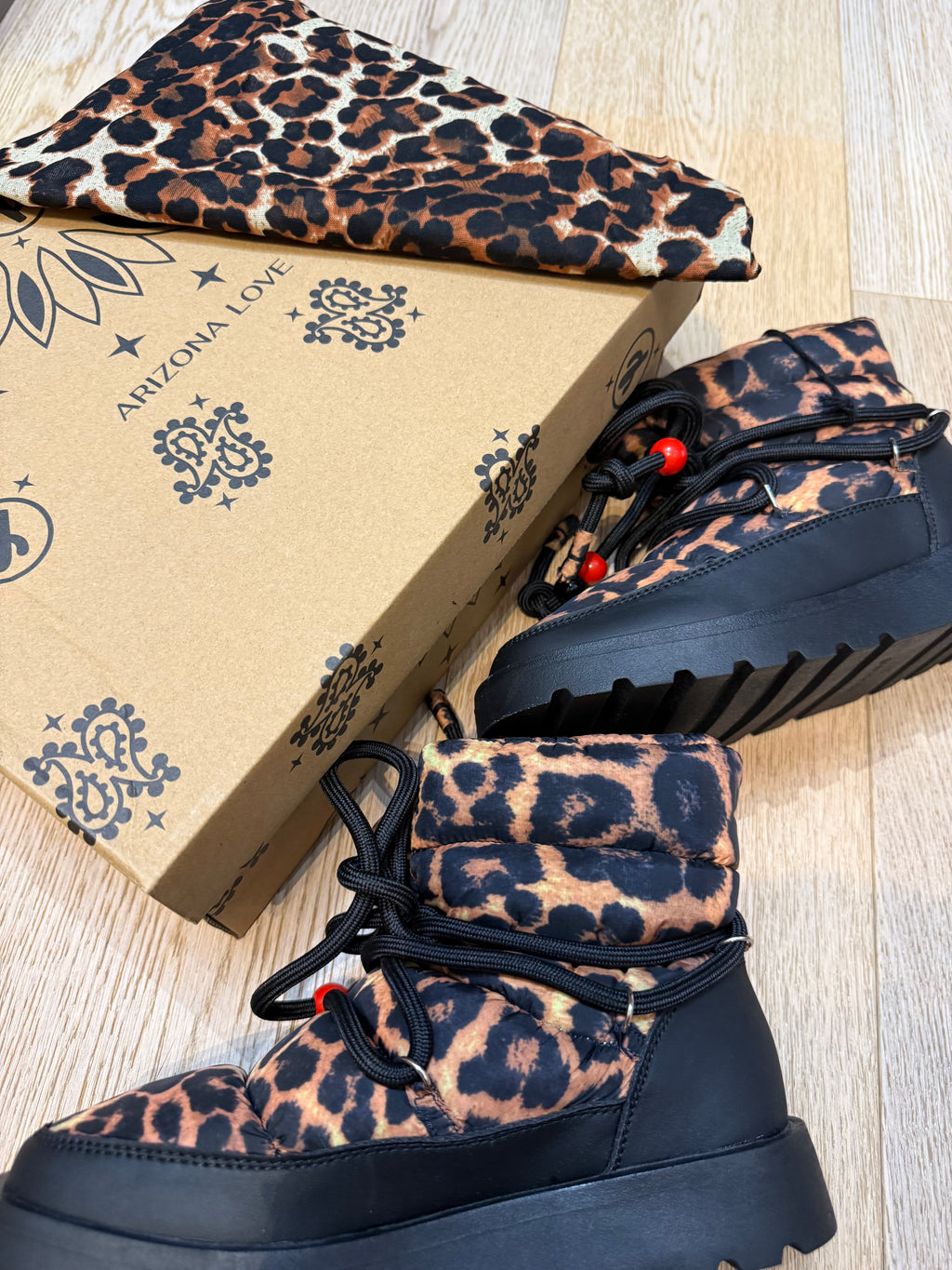 ✨ Neuves 249€ Bottes Arizona Love Snowkaki Léopard – Neuves Full Set – T.37 ✨