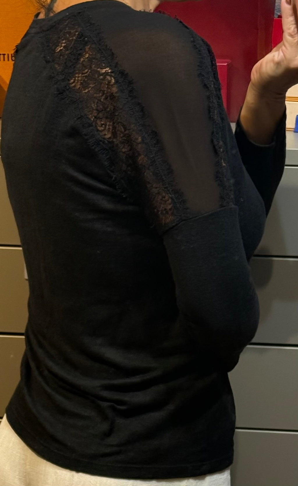 ✨ Sandro - Top en lin noir - longues manches T36 ✨
