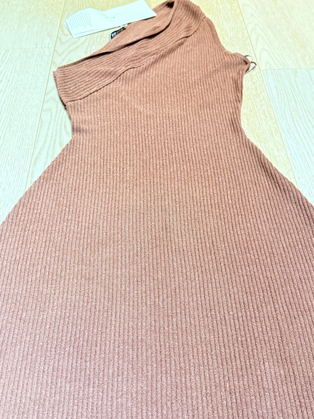 ✨ Neuve 850€! AERON robe asymétrique marron S ok M ✨