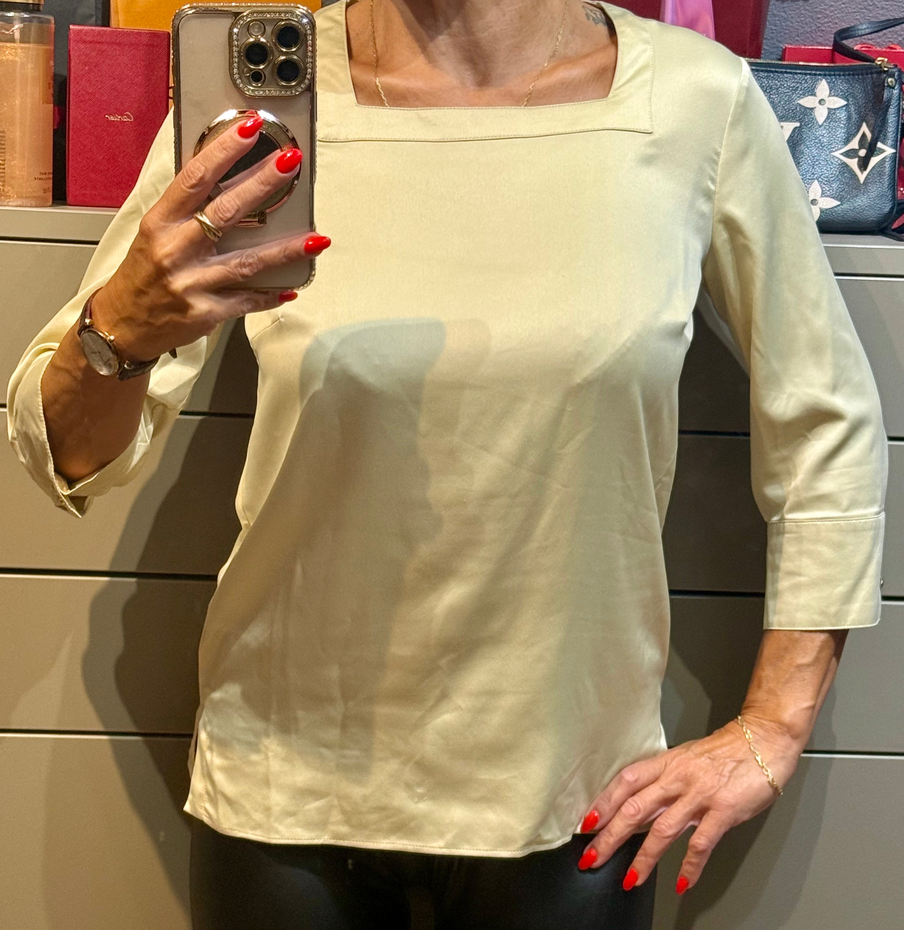 ✨ Blouse Champagne en satin Chanel Uniform 34 ok 36 🍾 ✨
