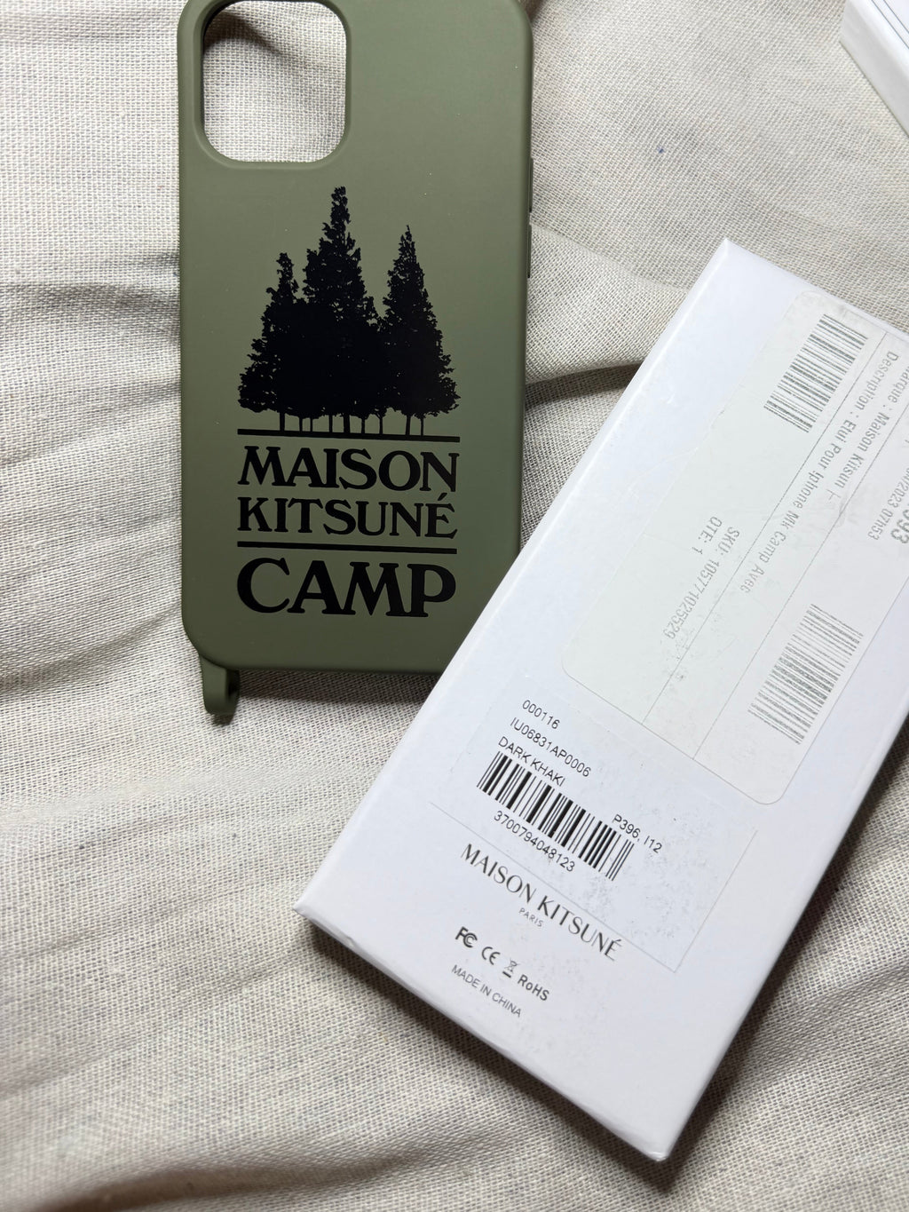 ✨ Neuve 85€ Maison Kitsuné x Camp coque iPhone 12 et 12 pro full set ✨
