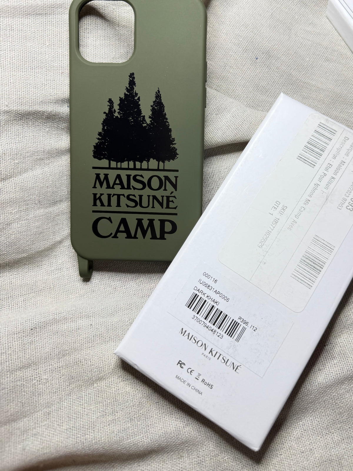 ✨ Neuve 85€ Maison Kitsuné x Camp coque iPhone 12 et 12 pro full set ✨