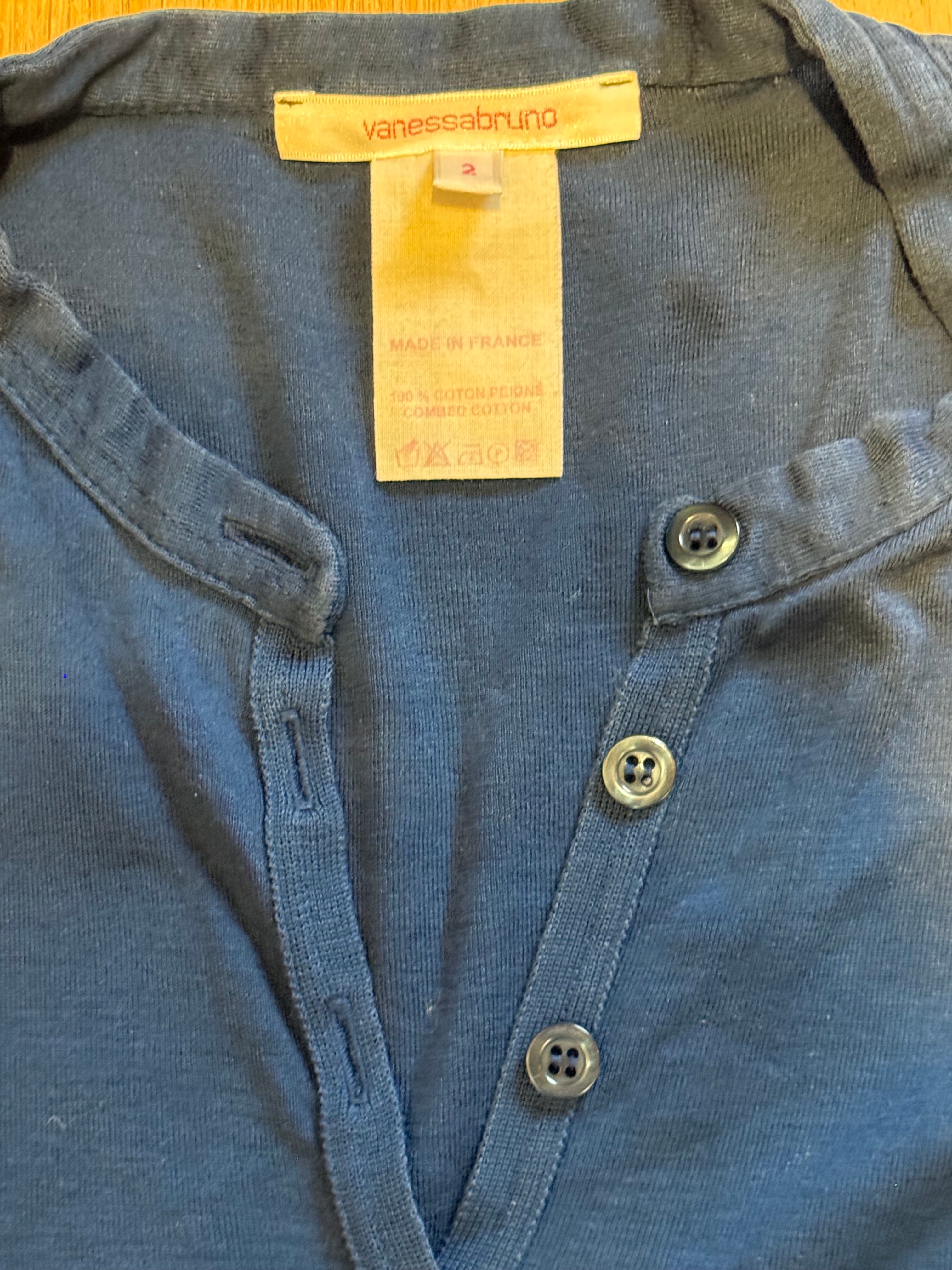 ✨ T-shirt col tunisien Vanessa Bruno – Bleu Marine – Taille 2 (38) ✨