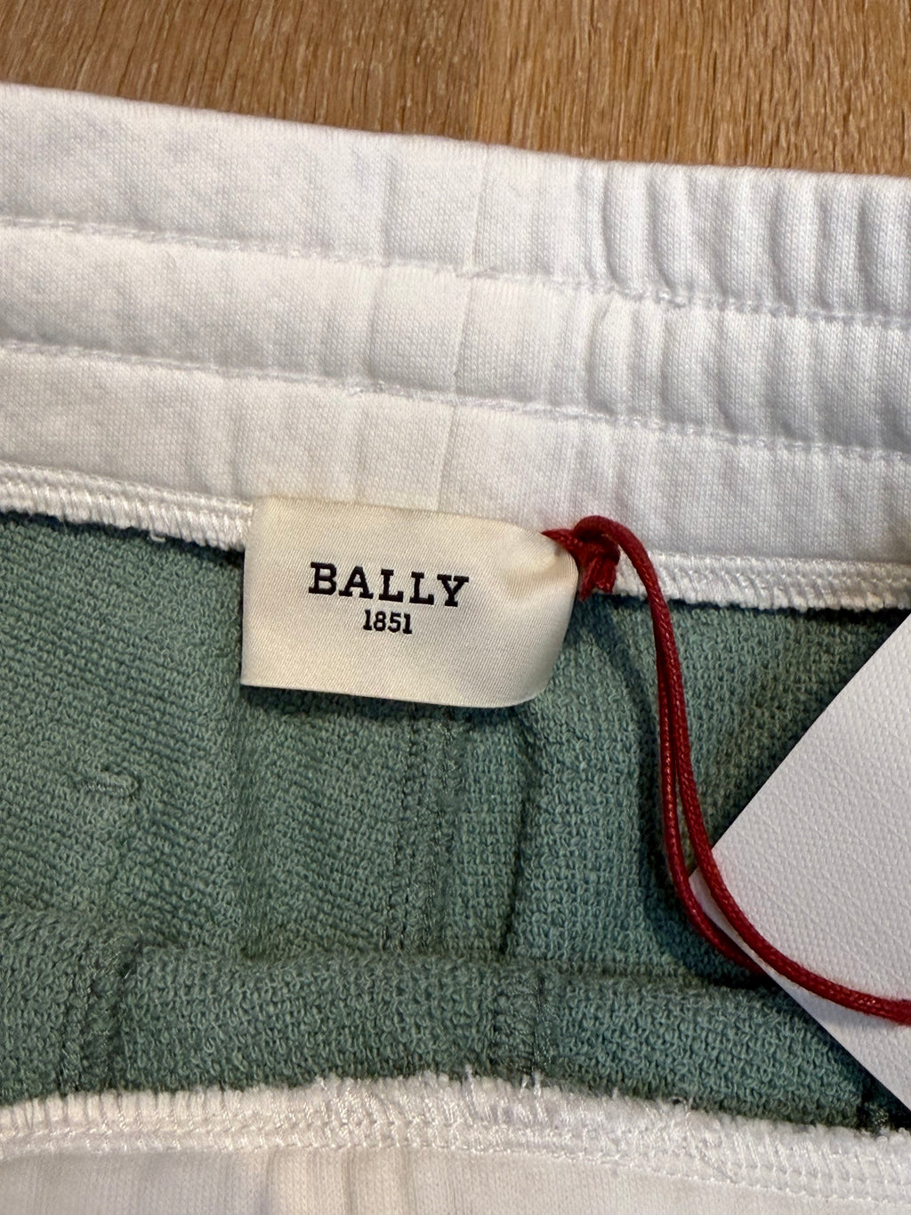 ✨ Neuf 600€ - Bally - Jogging Luxe vert sauge - Taille 34 ok 36 ✨