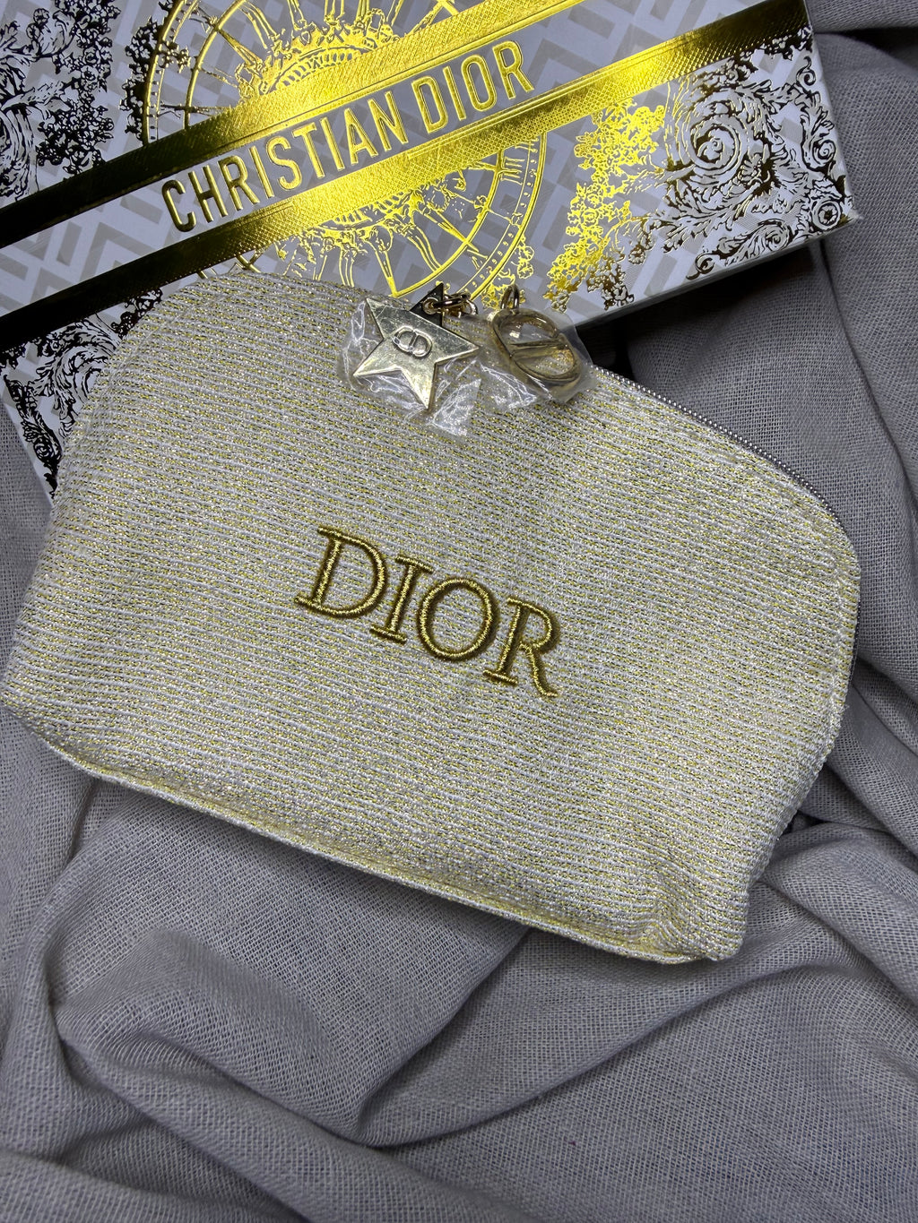 ✨ Neuve Trousse Dior Beauty dorée édition limitée ✨