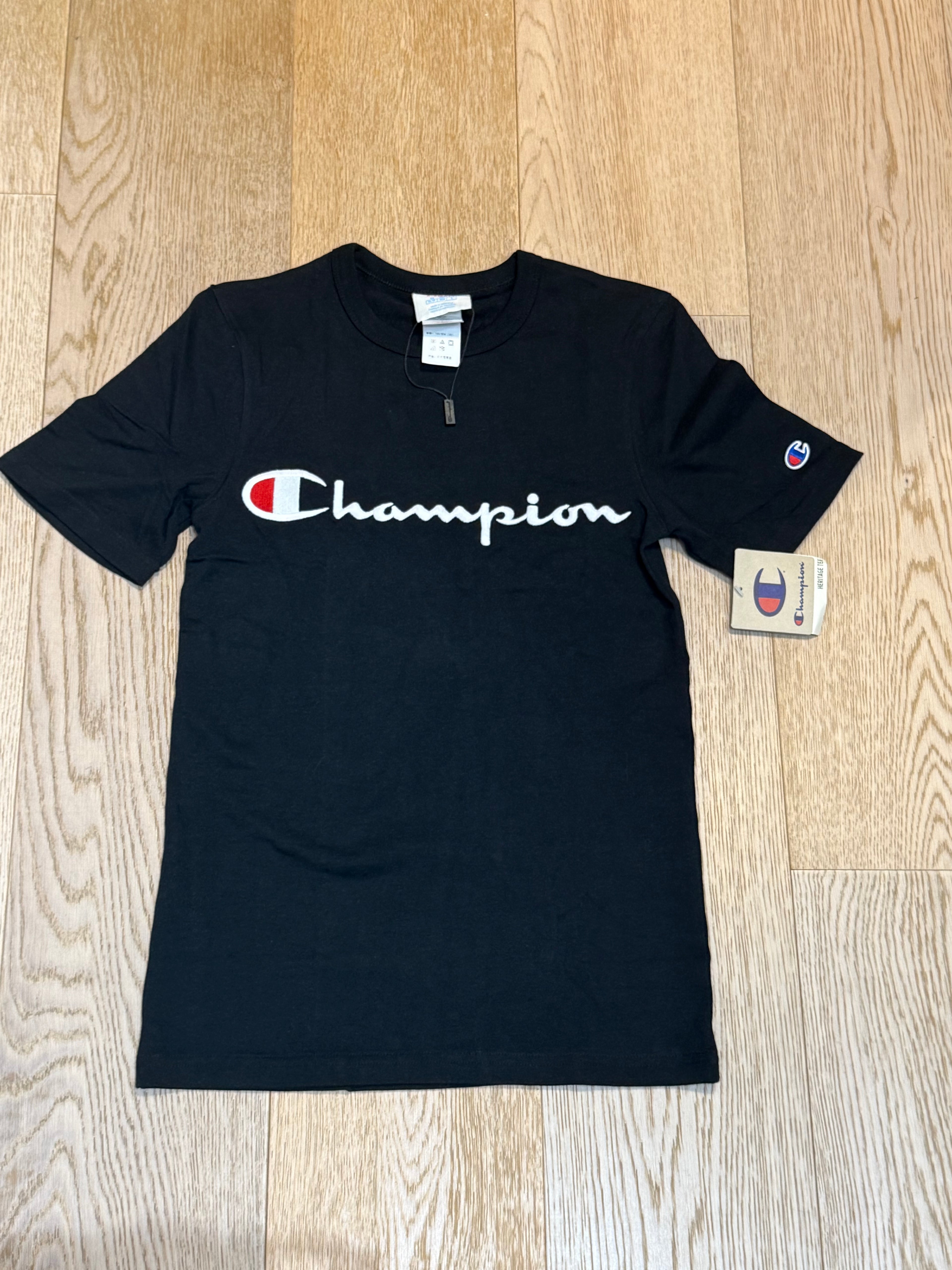 Neuf T Shirt Champion Black XS