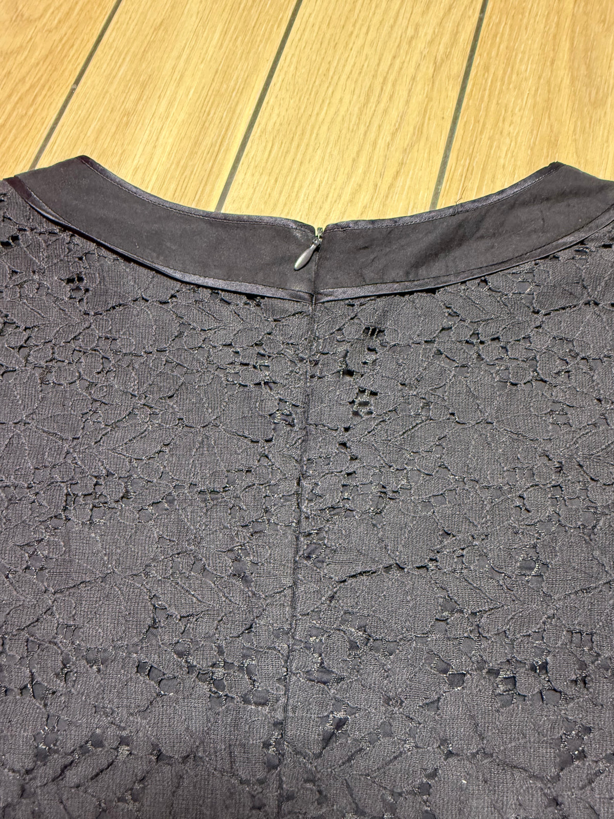 ✨ Massimo Dutti - Robe Dentelle droite noire - T36/38 ✨
