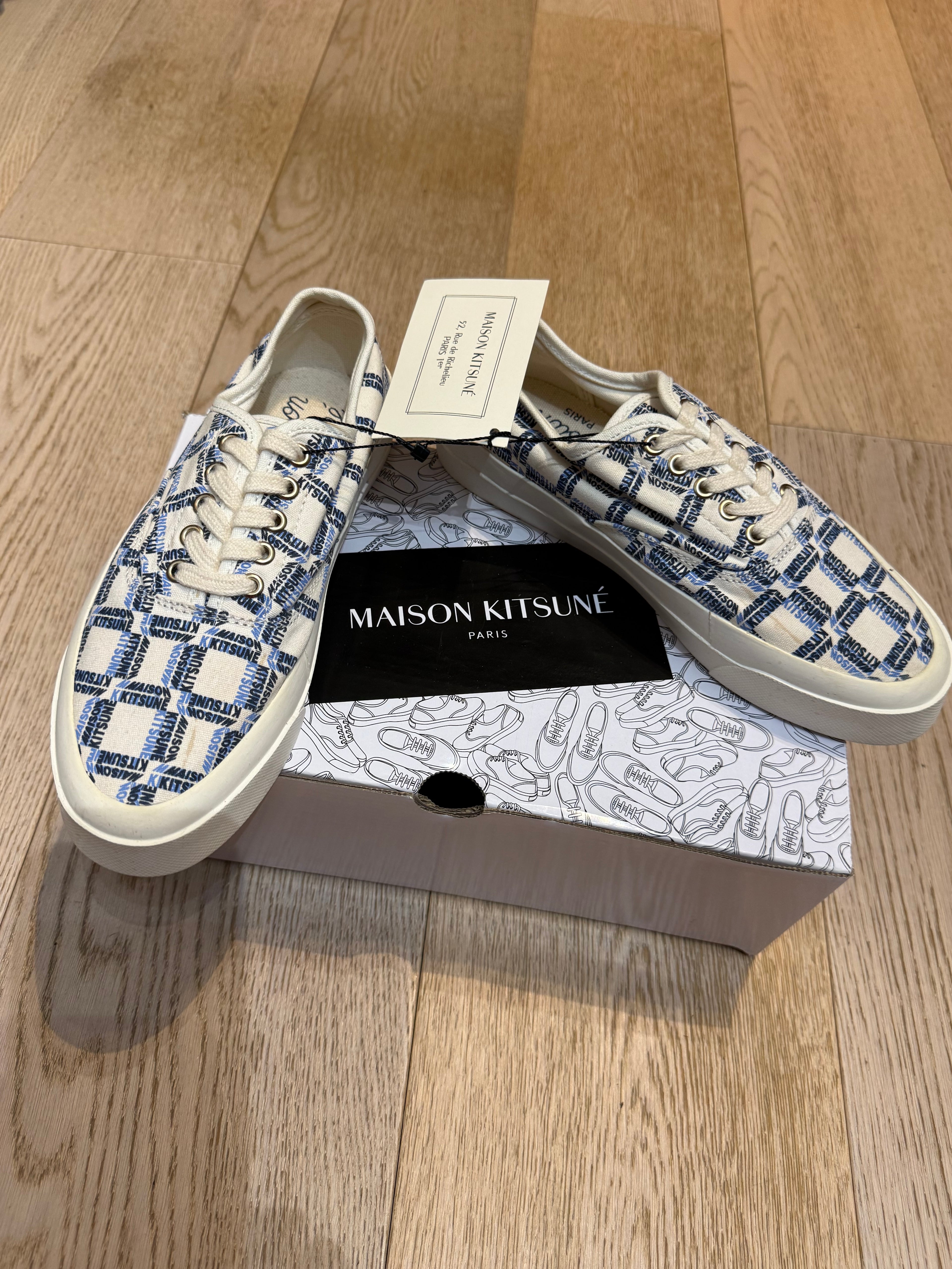 ✨ Neuves 225€ Maison Kitsuné T37 Exceptionelles ✨