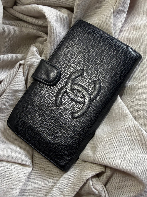 ✨ CHANEL – Grand Portefeuille CC Timeless en Cuir Caviar Noir Certificat Inclus ✨