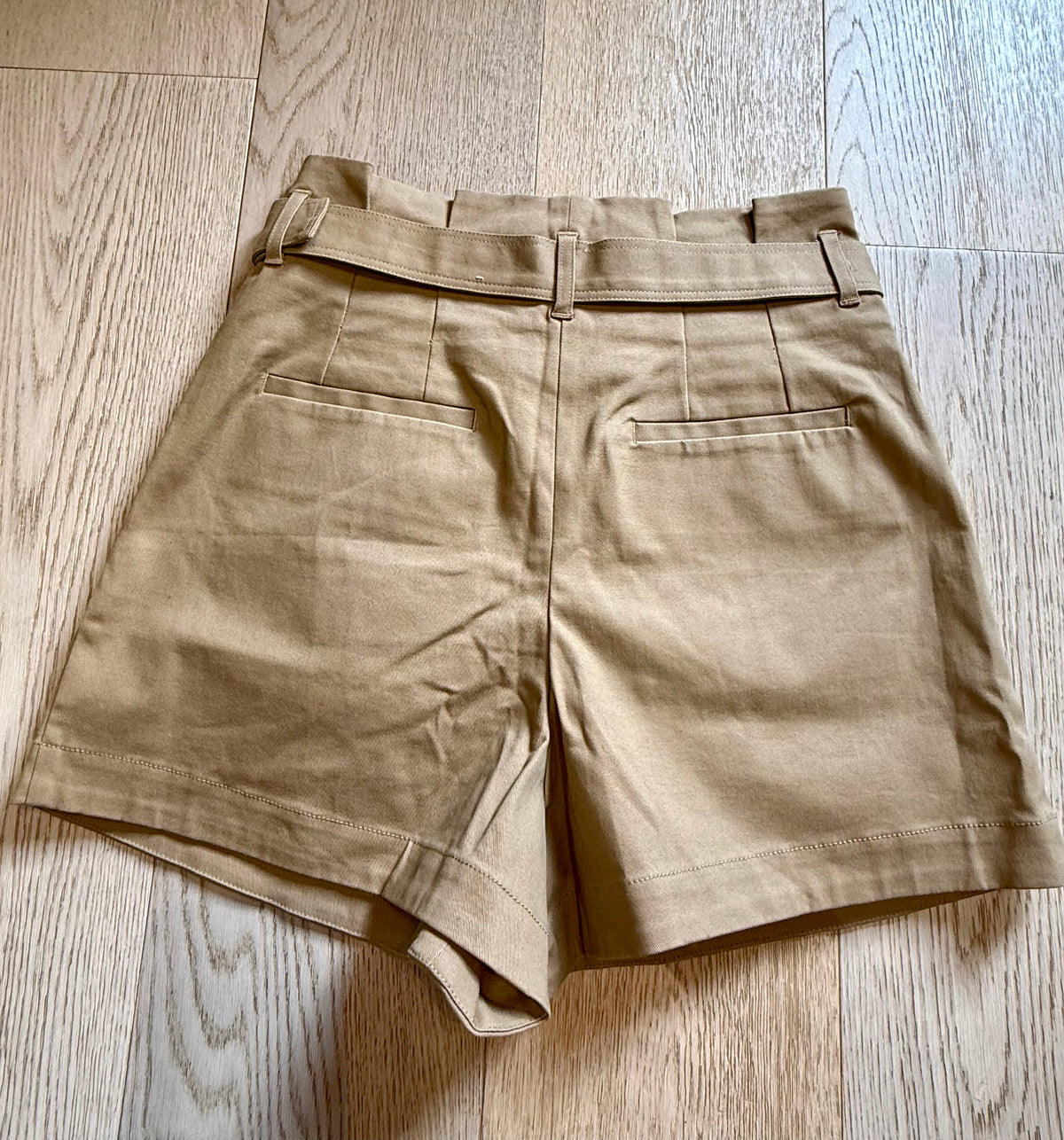 ✨ Neuf 150€ Maje Short chic beige T40 L ✨
