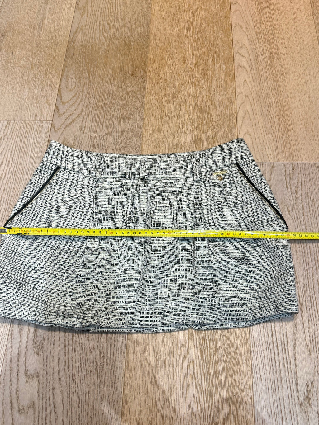 ✨ Elisabetta Franchi - mini jupe en tweed - T36 ✨