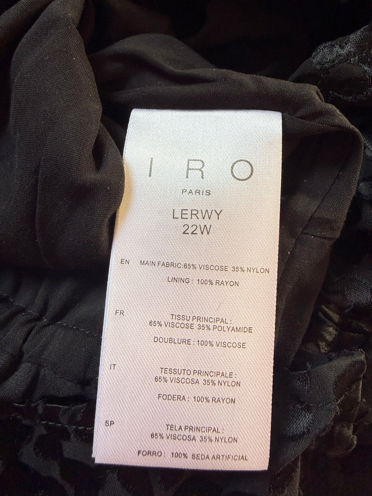 ✨ Neuf 235€ - Iro - Top asymétrique noir - T36 ✨