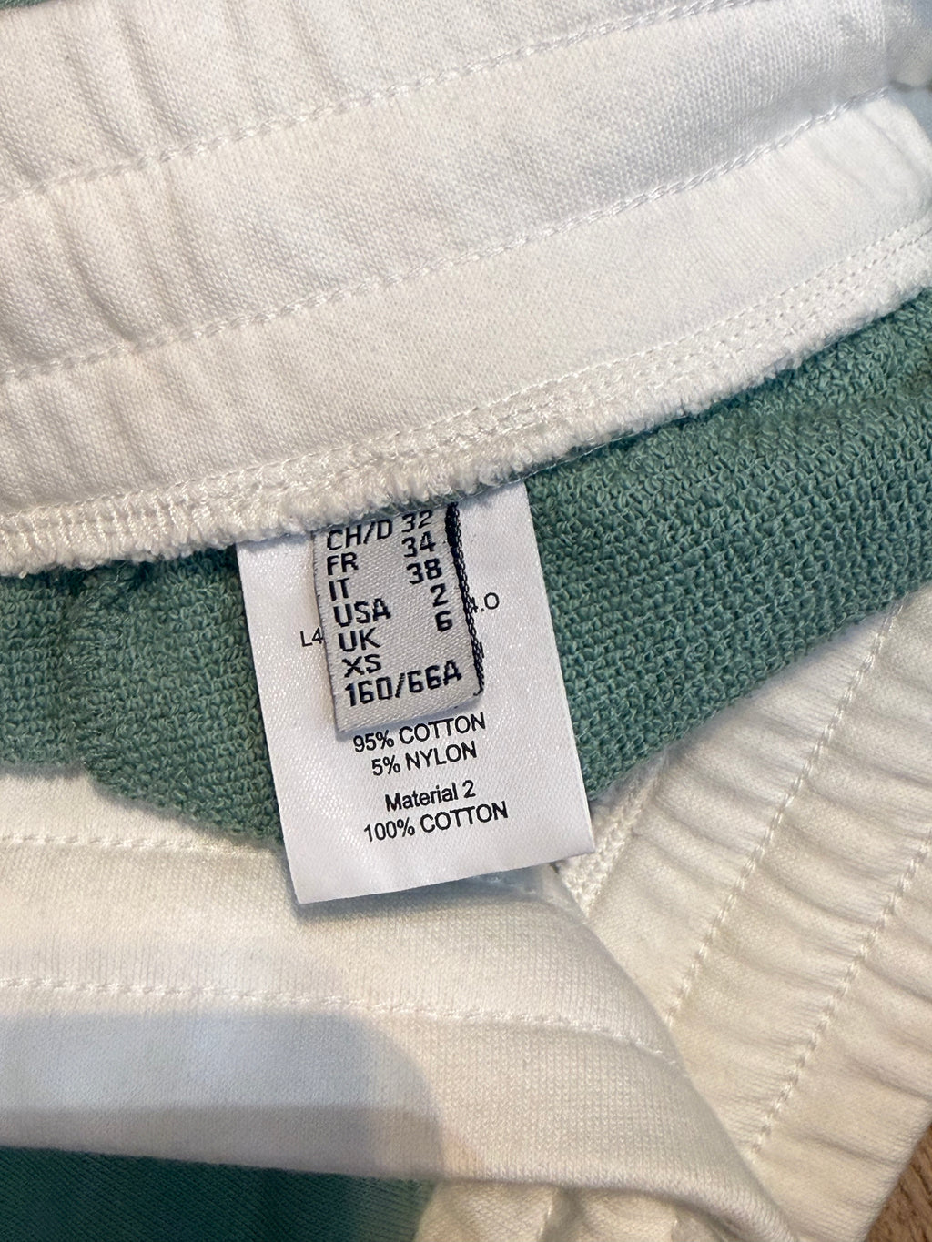 ✨ Neuf 600€ - Bally - Jogging Luxe vert sauge - Taille 34 ok 36 ✨