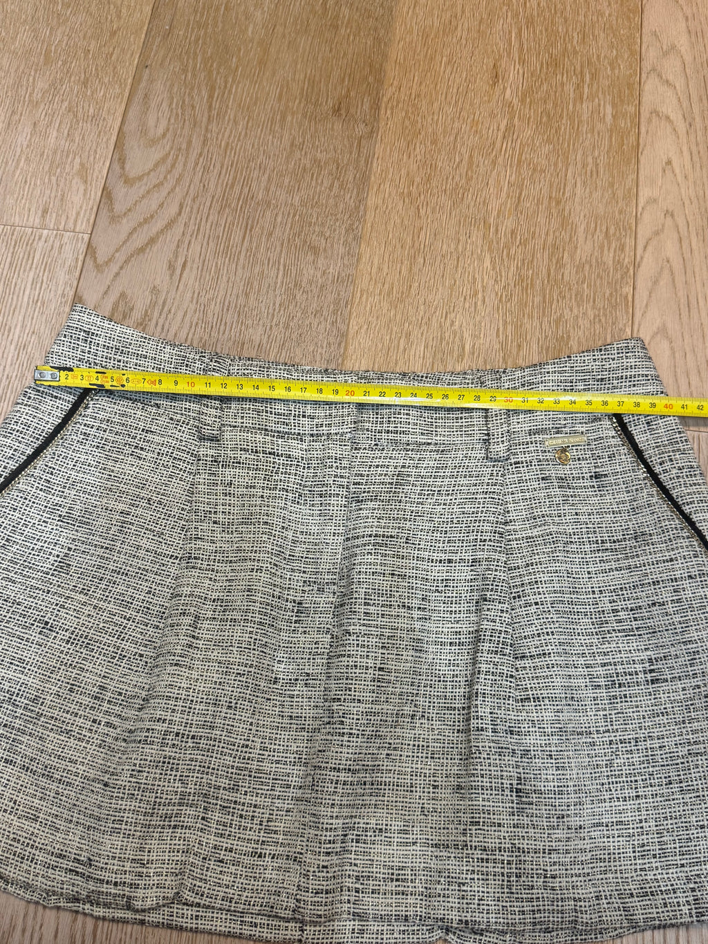 ✨ Elisabetta Franchi - mini jupe en tweed - T36 ✨