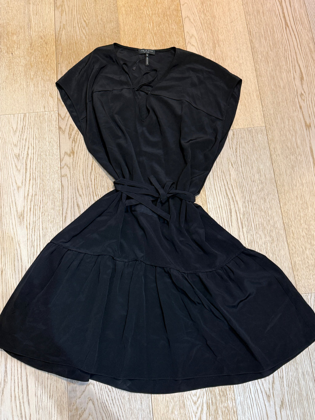 Rag & Bone robe en soie noire Taille ok jusque 42
