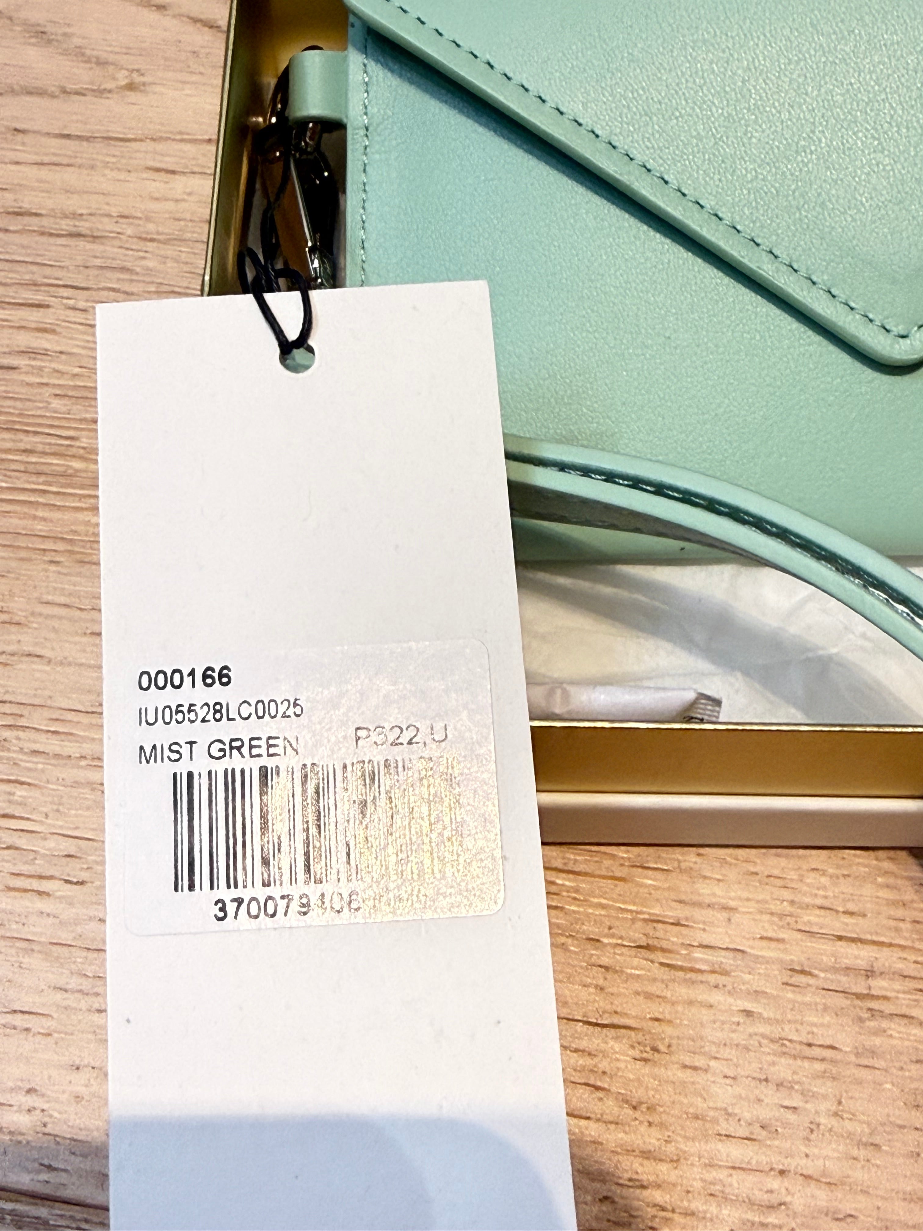 ✨Neuve 240€ Maison Kitsuné pochette cuir full set ✨