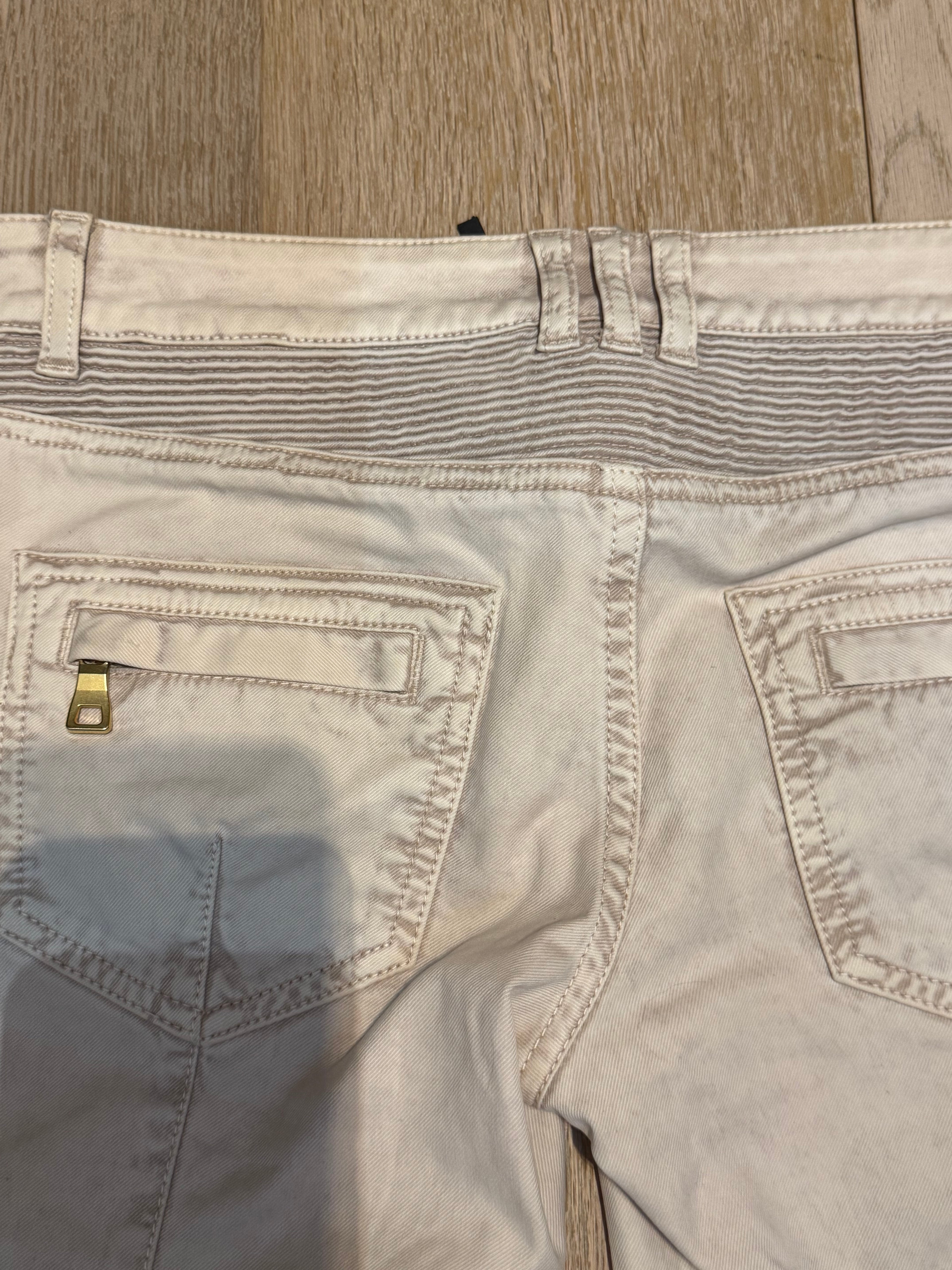 ✨ PIÈCE COLLECTOR – Jean Balmain Blanc Tie-Dye (Taille 36)✨