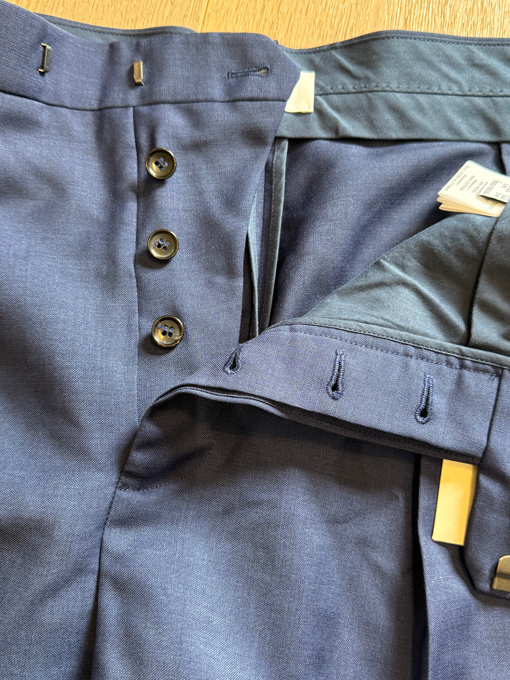 ✨ Neuf 804€ Bally Short en Mohair & Laine Marine — Taille 44 Homme / 42 Femme ✨