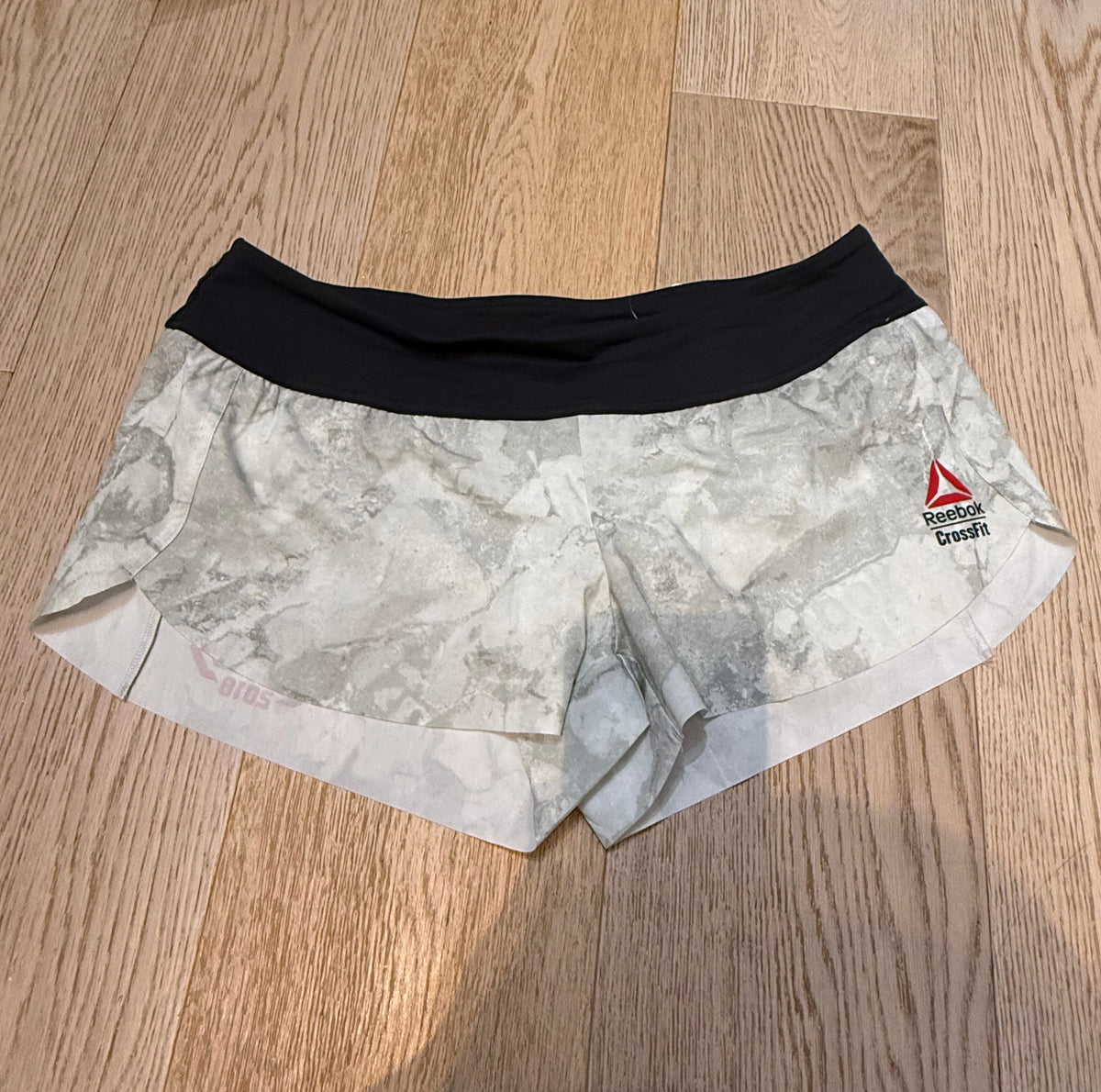 ✨ Neuf 65€ Reebok short crossfit 40 L ✨