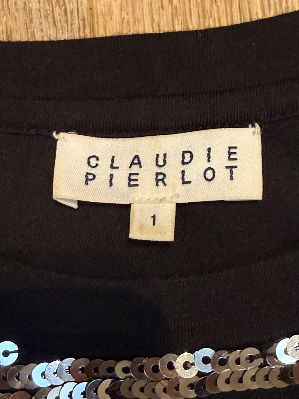 ✨ Claudie Pierlot - Haut sequins rayés - T36 ✨