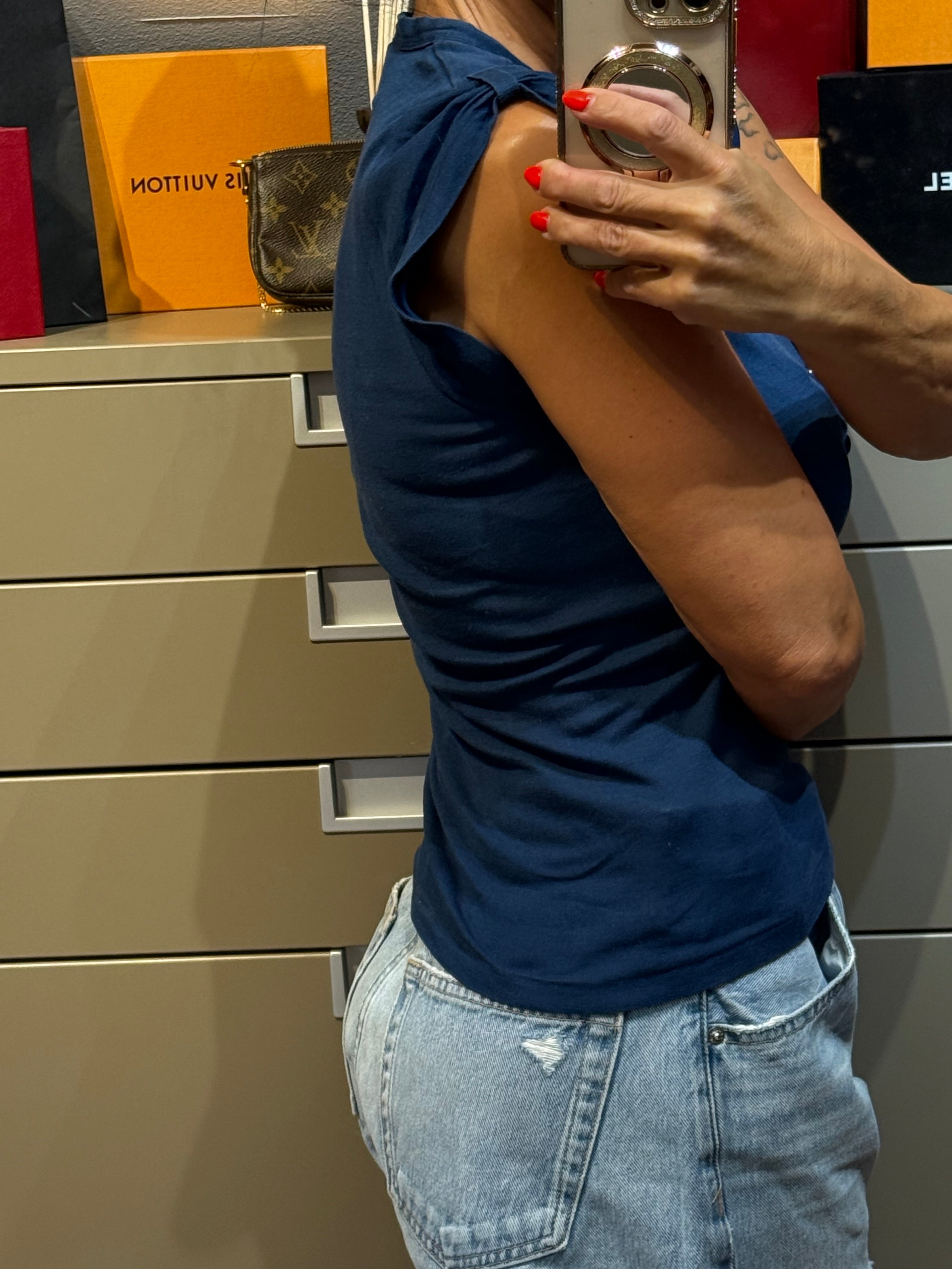 ✨ T-shirt col tunisien Vanessa Bruno – Bleu Marine – Taille 2 (38) ✨
