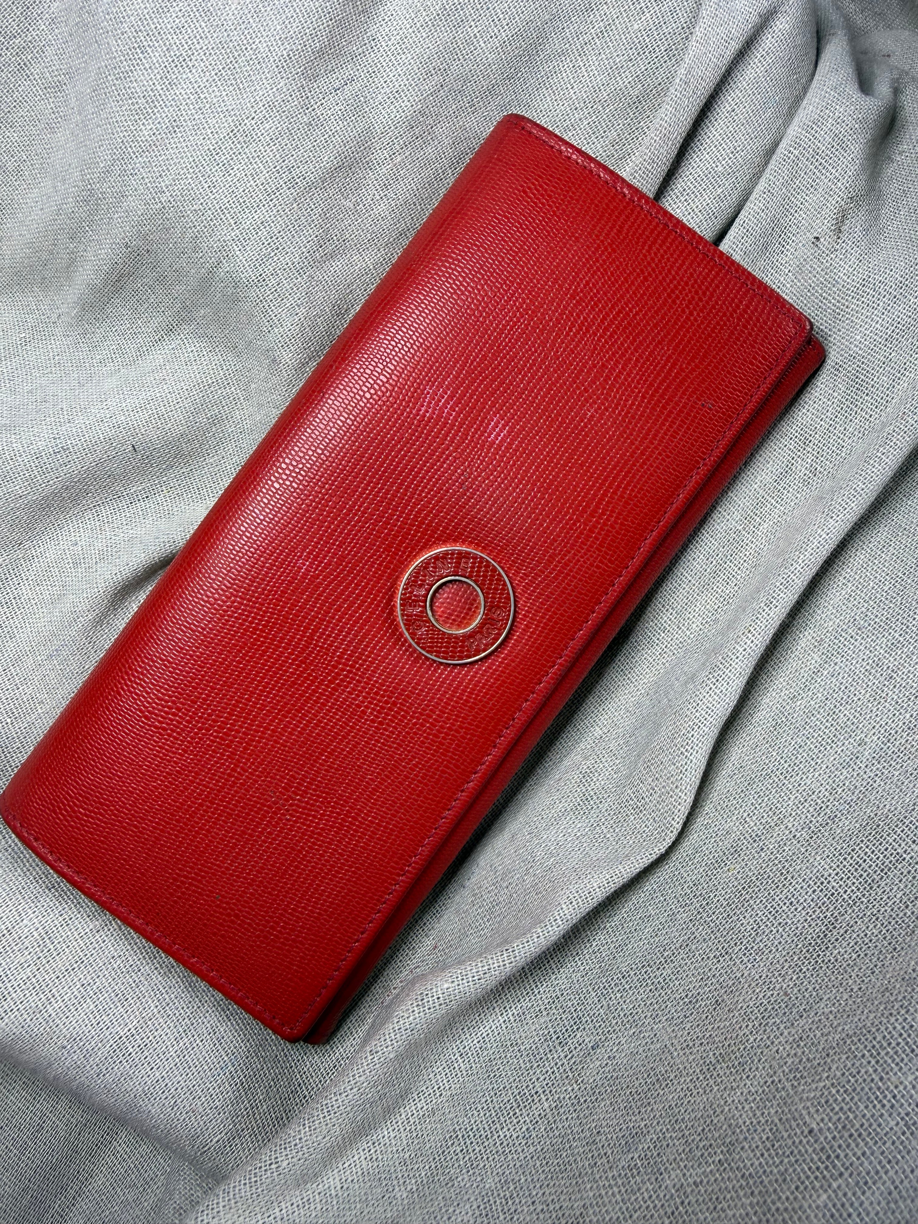 ✨ Portefeuille long Vintage Céline Paris – Cuir Rouge façon Lézard & Fermoir Cercle Doré ✨