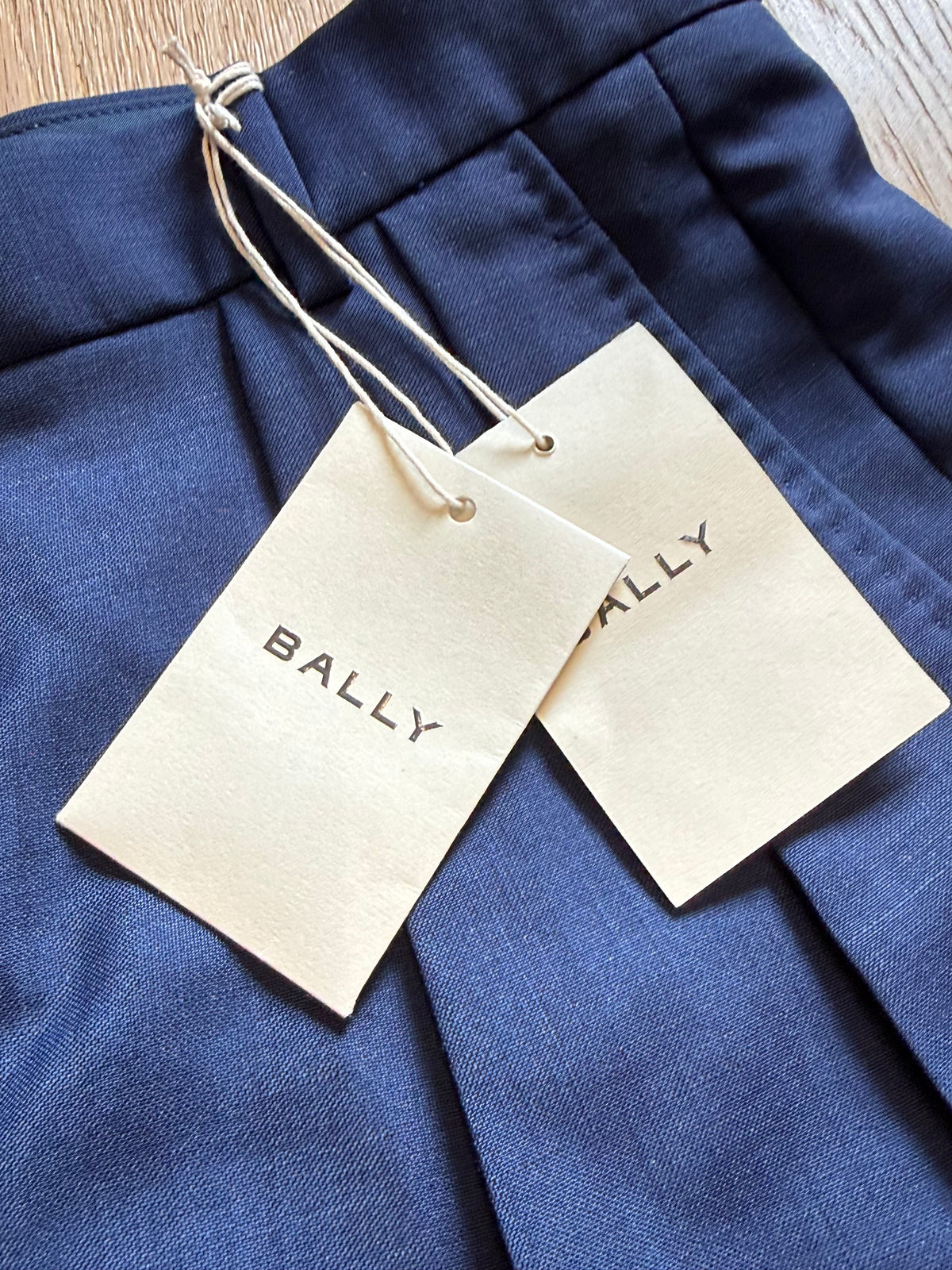 ✨ Neuf 804€ Bally Short en Mohair & Laine Marine — Taille 44 Homme / 42 Femme ✨