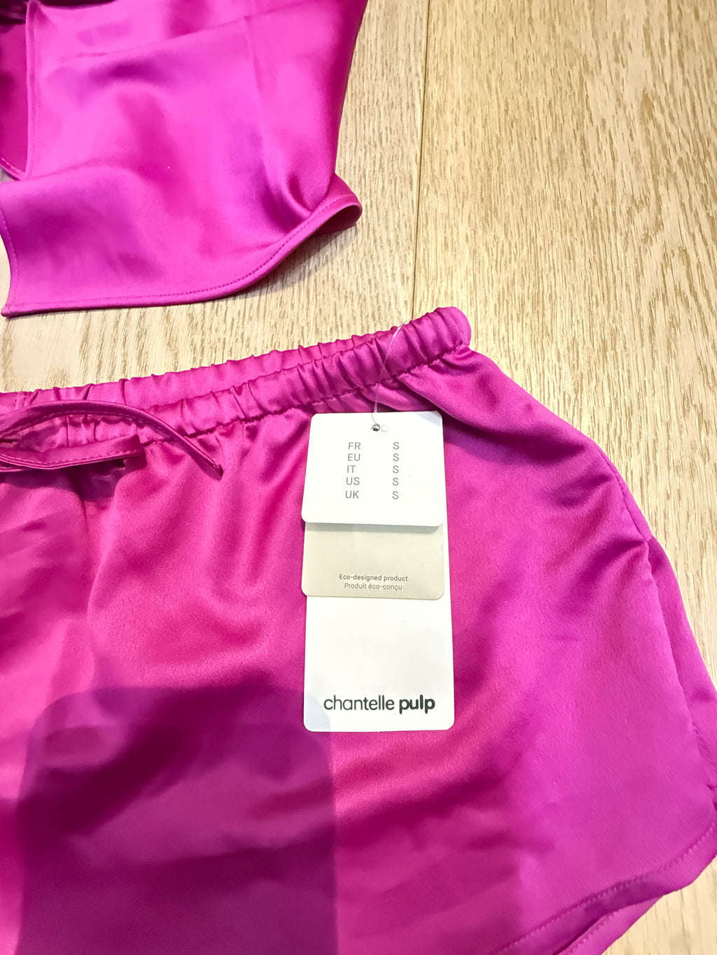 ✨ Neuf 85€ ensemble Chantelle satin fuschia ✨