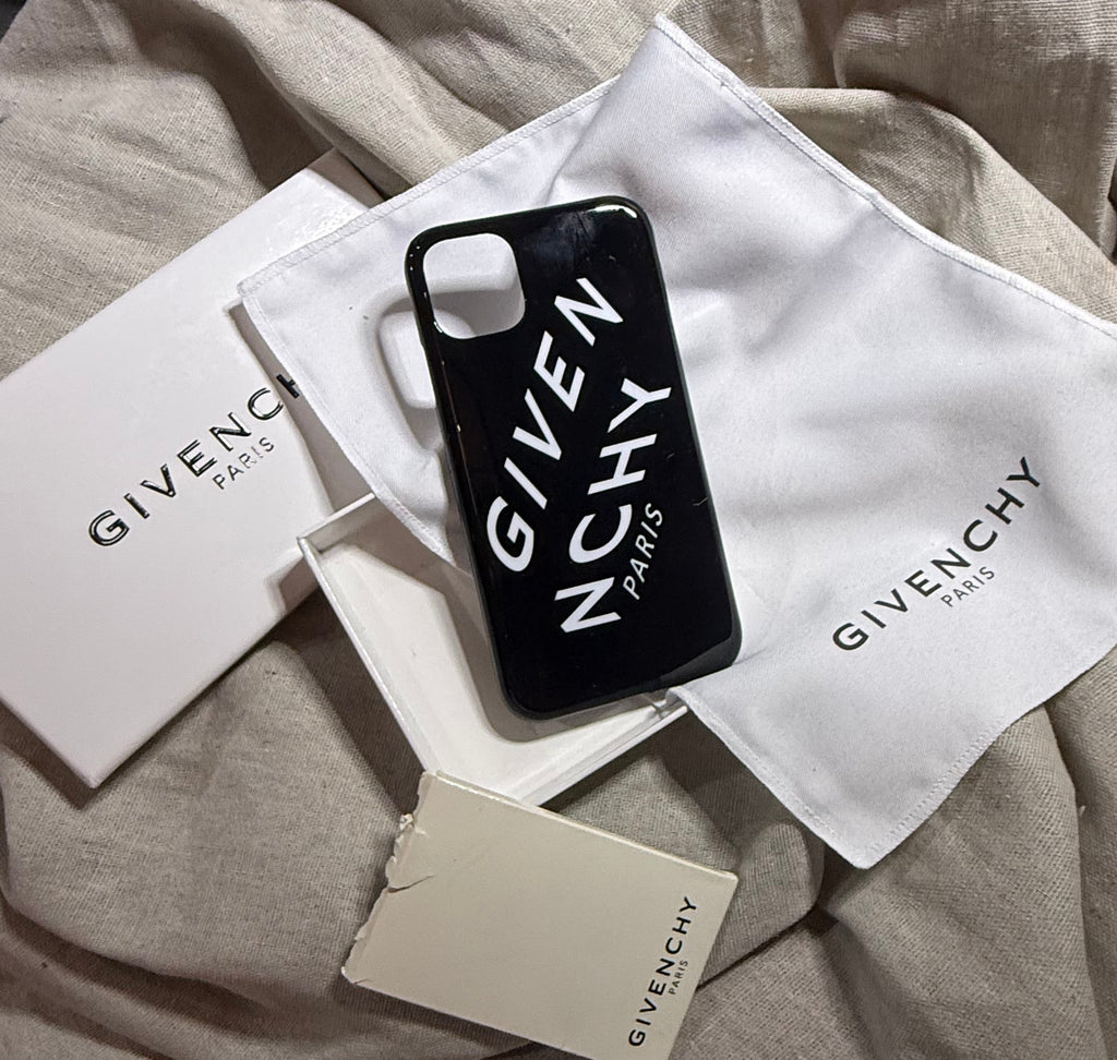 ✨ Neuve 220€ coque Givenchy iPhone 11 full set ✨
