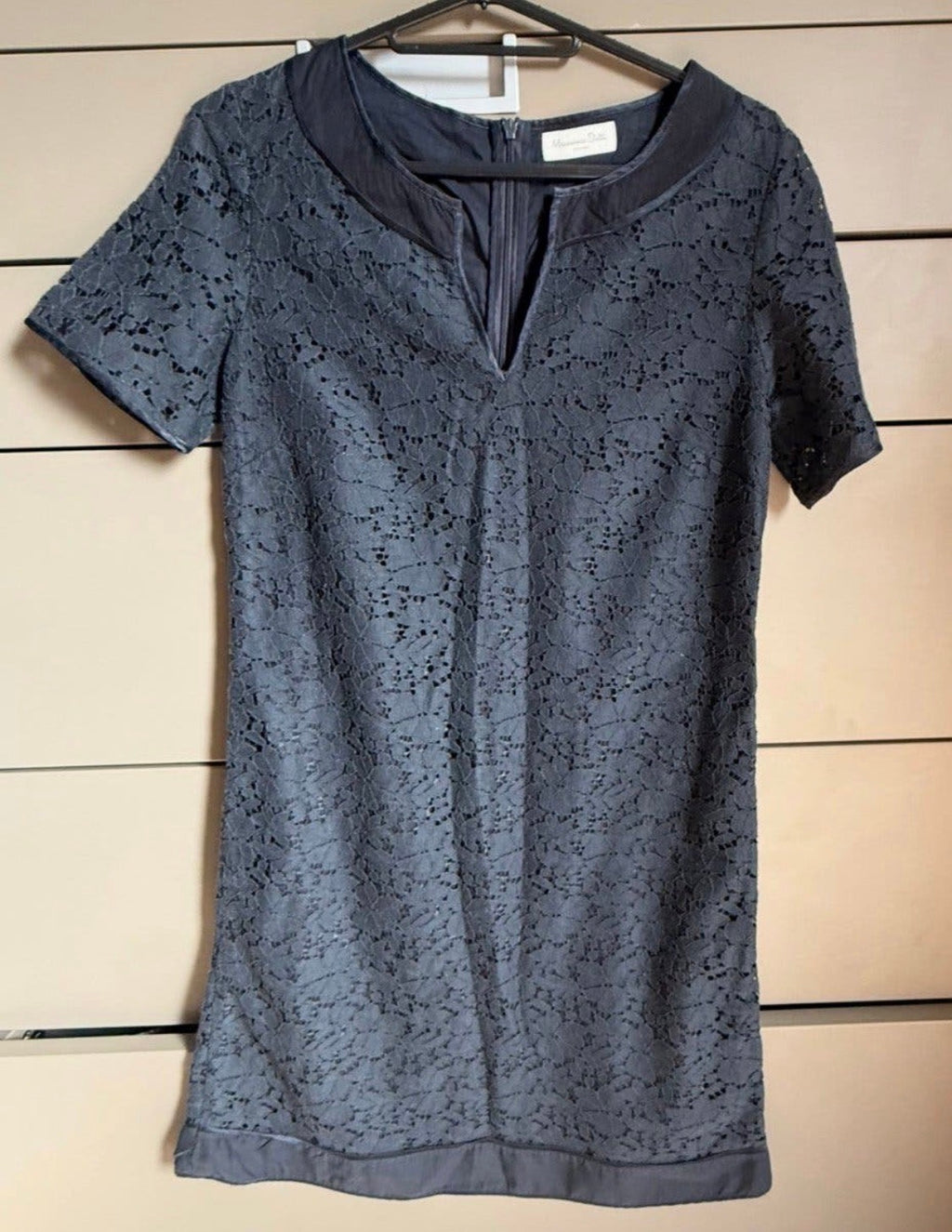 ✨ Massimo Dutti - Robe Dentelle droite noire - T36/38 ✨