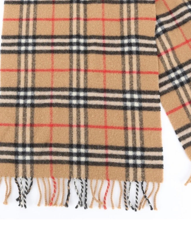 ✨ Burberry - écharpe en laine 180cm ✨