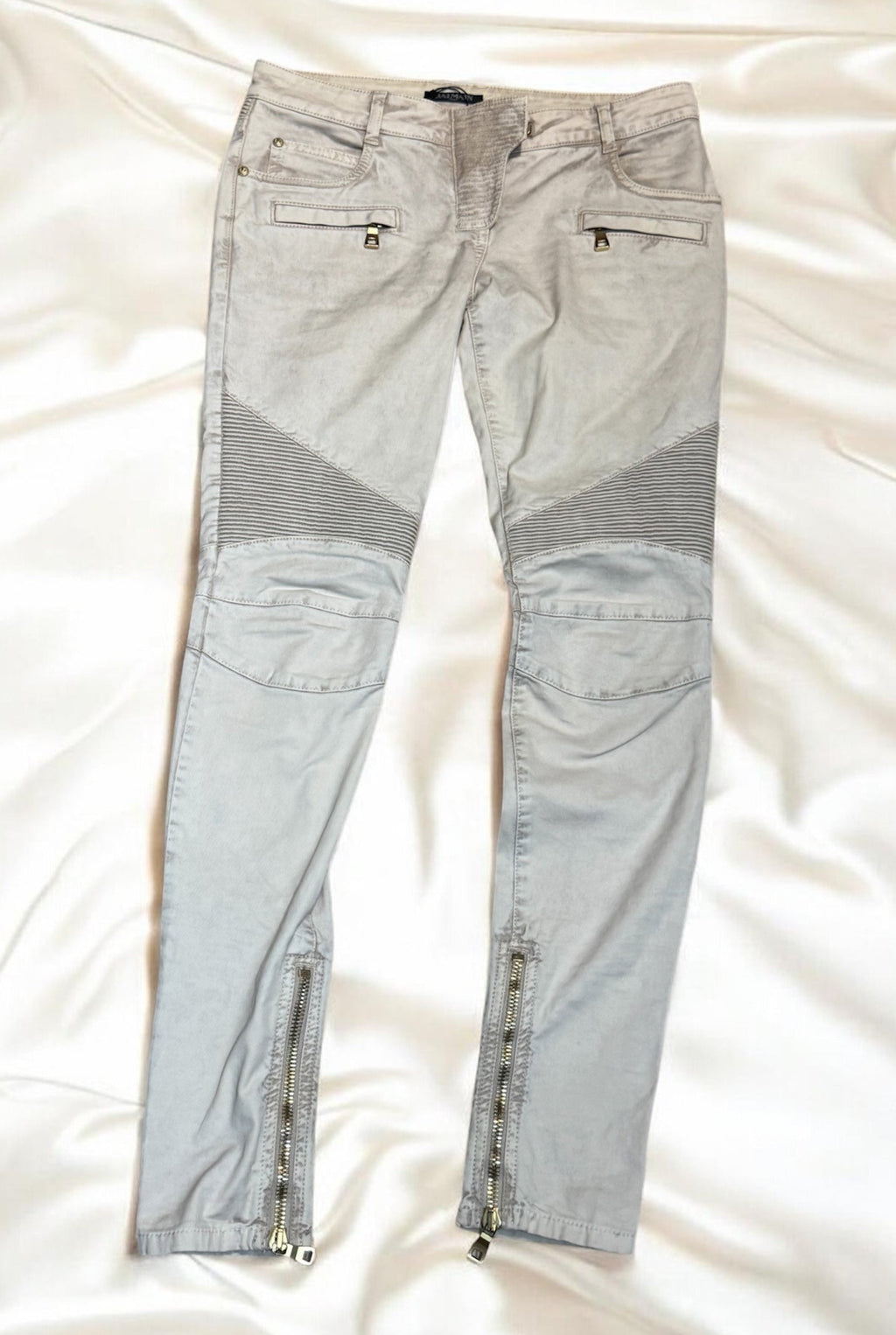 ✨ PIÈCE COLLECTOR – Jean Balmain Blanc Tie-Dye (Taille 36)✨