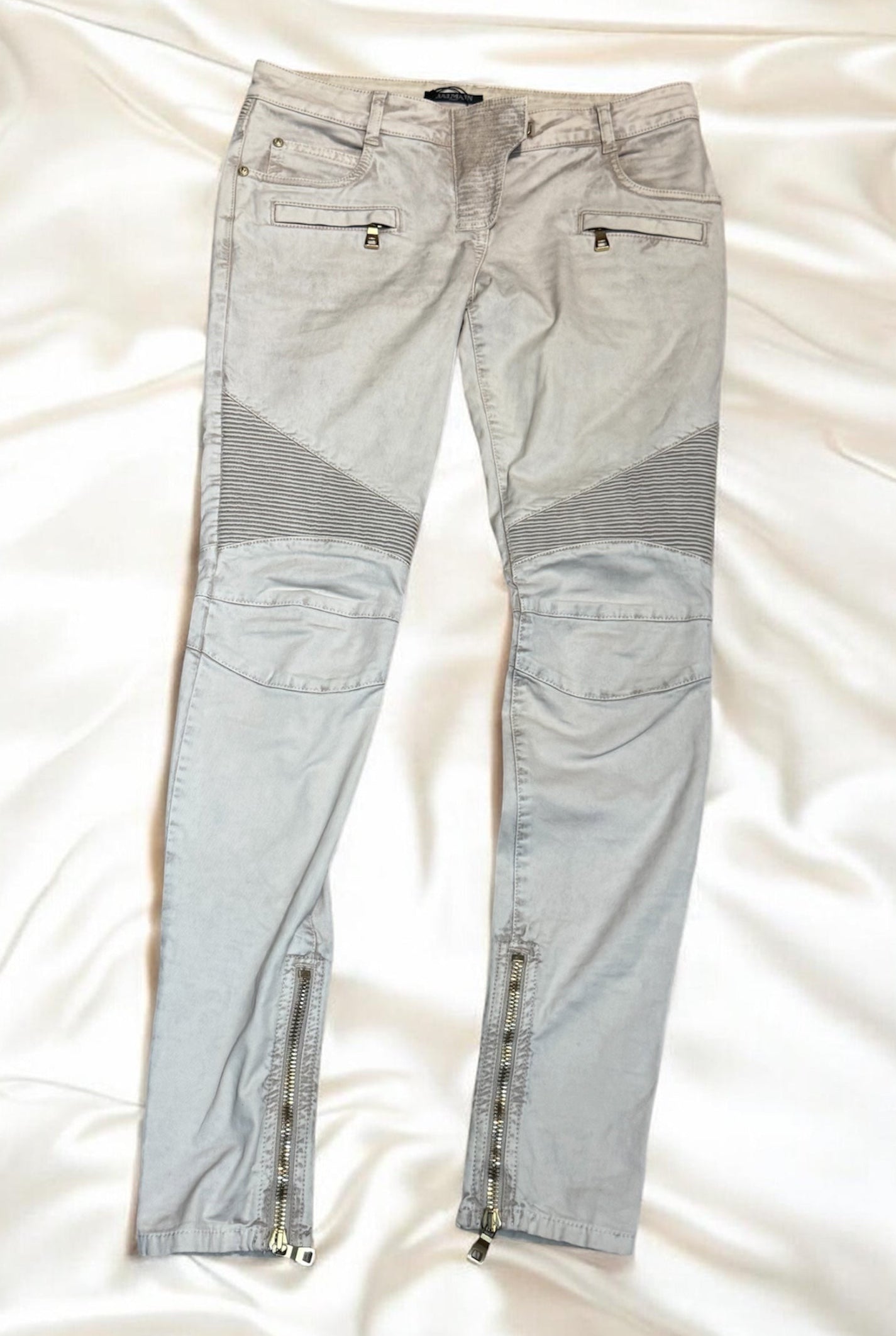 ✨ PIÈCE COLLECTOR – Jean Balmain Blanc Tie-Dye (Taille 36)✨