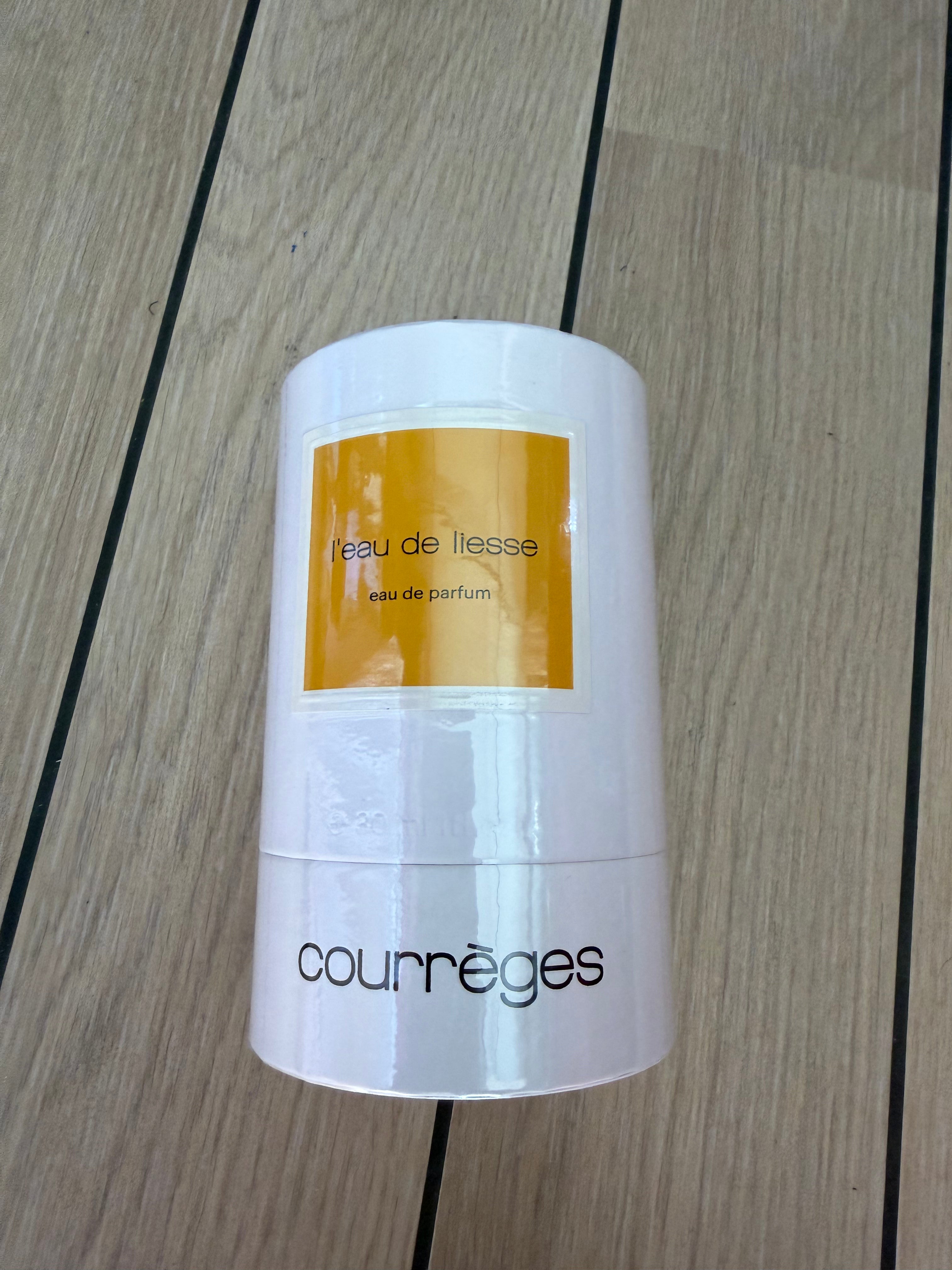 ✨ Neuf 90€ - Courrèges - L’eau de Liesse - Eau de Parfum - 30ml - sous blister ✨